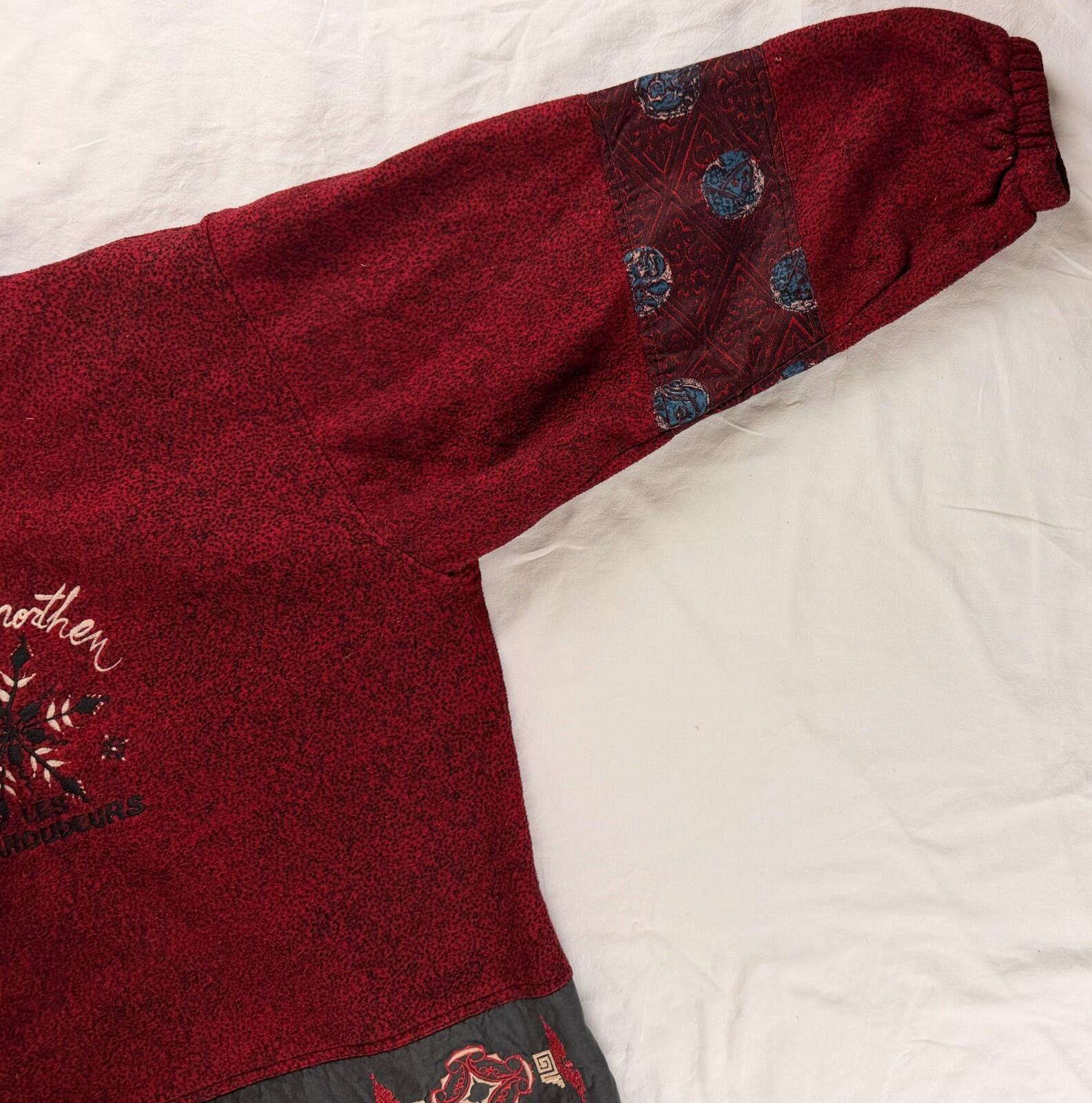 Red Les Baroudeurs Fleece Jumper (A27)